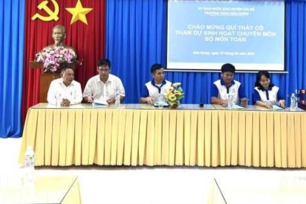 Khoa Sư phạm Toán - Tin, Trường Sư phạm, tăng cường kết nối, chia sẻ chuyên môn với các trường phổ thông