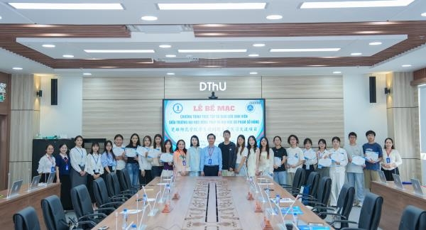 Tổng kết chương trình giao lưu học thuật, văn hóa giữa DThU và Trường Đại học Sư phạm Sở Hùng