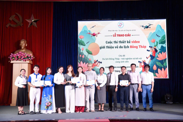 TỔNG KẾT VÀ TRAO GIẢI CUỘC THI THIẾT KẾ VIDEO GIỚI THIỆU VỀ DU LỊCH ĐỒNG THÁP CHỦ ĐỀ: “TRẢI NGHIỆM VÀ KẾT NỐI CÙNG SINH VIÊN”