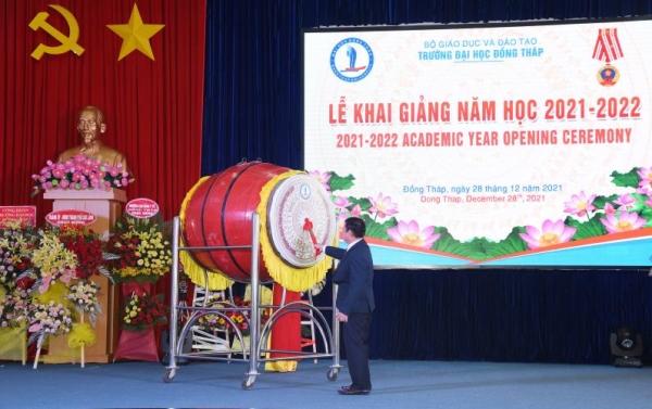 Đại học Đồng Tháp Khai giảng năm học 2021-2022 “Chuyển đổi số và thích ứng nhanh”