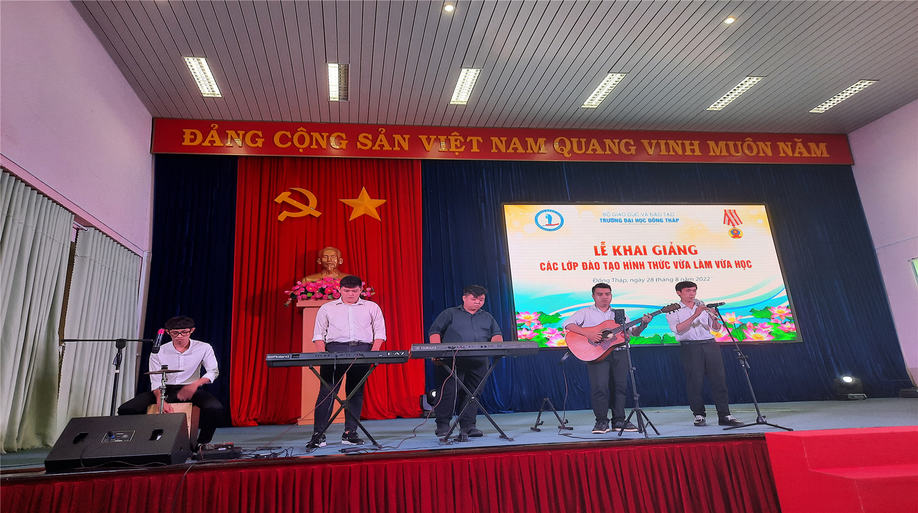 LỄ KHAI GIẢNG CÁC LỚP ĐÀO TẠO LIÊN THÔNG NĂM 2022 TẠI TRƯỜNG ĐẠI HỌC ĐỒNG THÁP